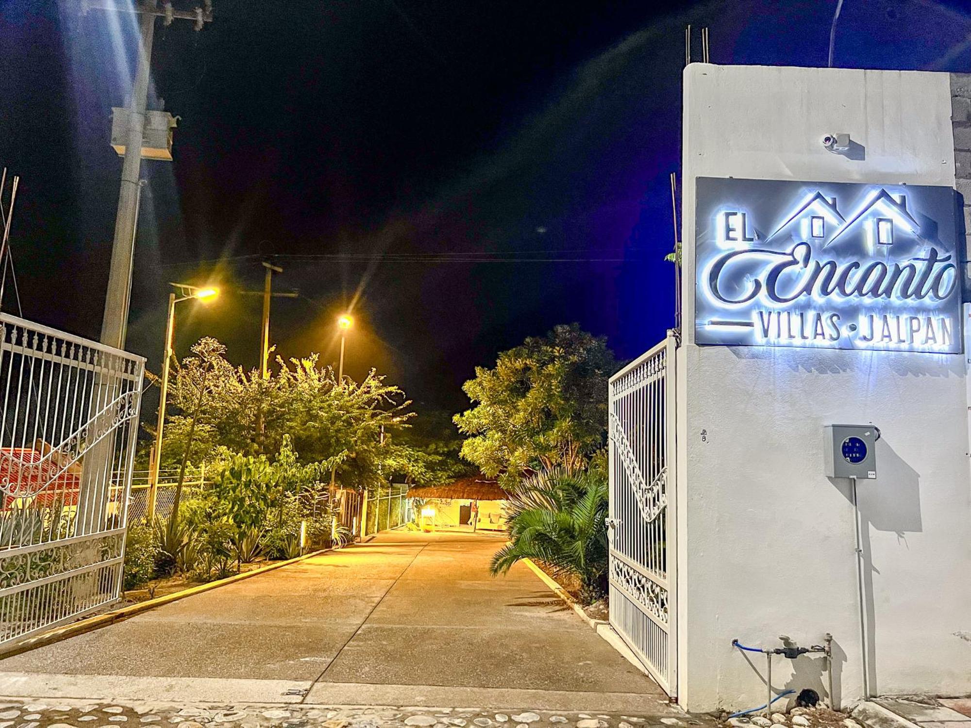 חלפן Villas El Encanto מראה חיצוני תמונה